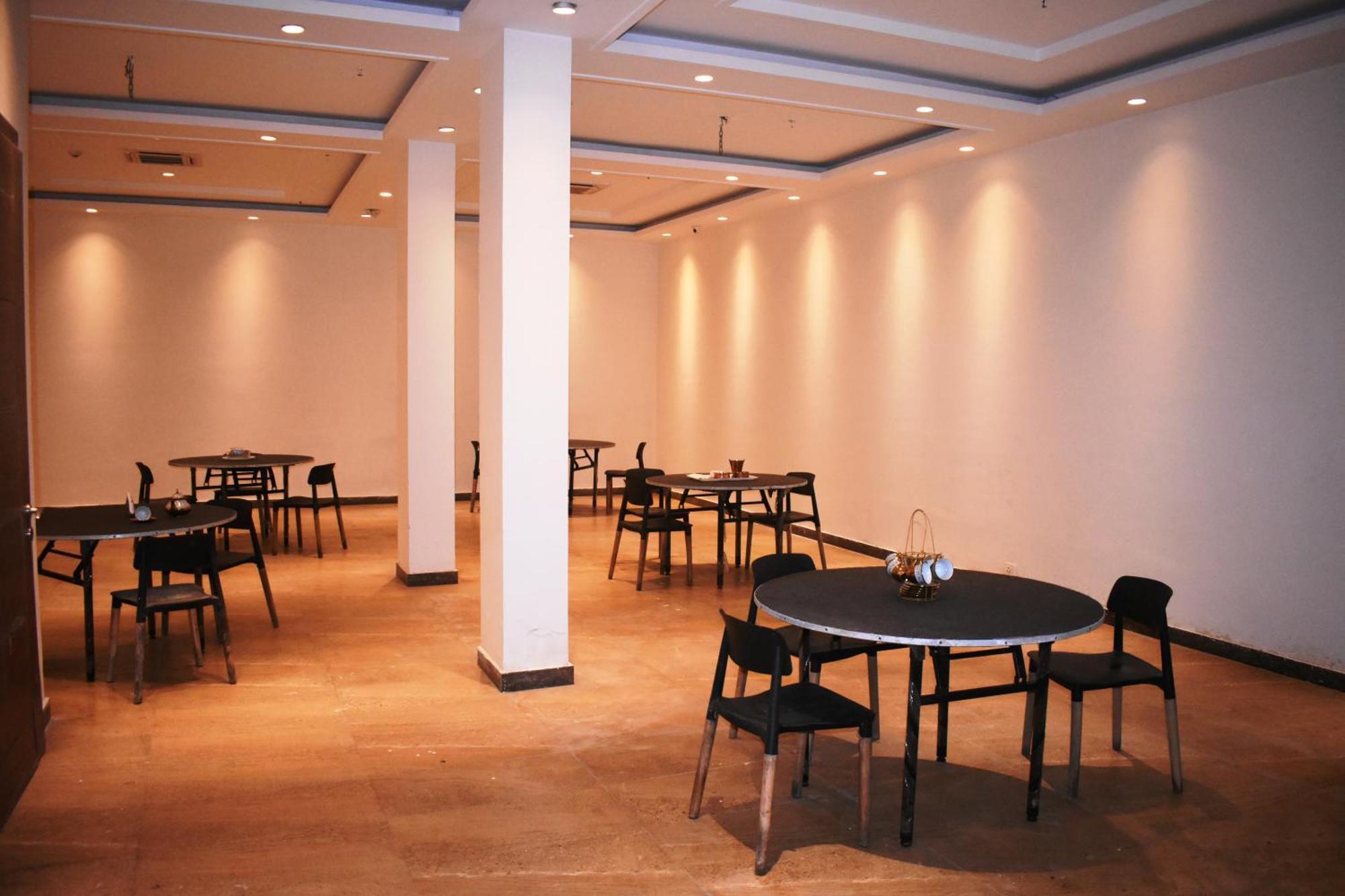 Lemonwood Suites By F9 Hotels - Trivoli Garden Chhatarpur Nova Deli Exterior foto